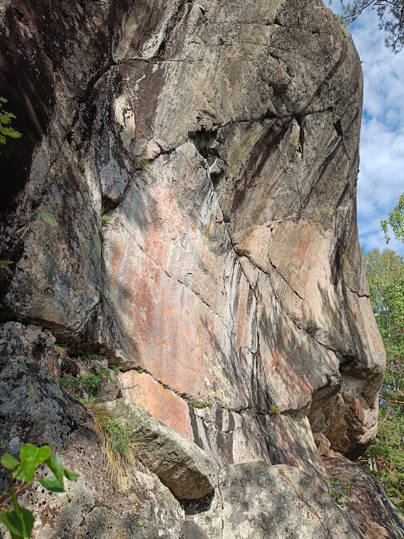 Astuvansalmi rock paintings in Someenjärvi