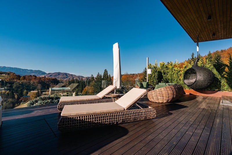 Eden Hill Retreat & Spa - Adults Only in Brașov