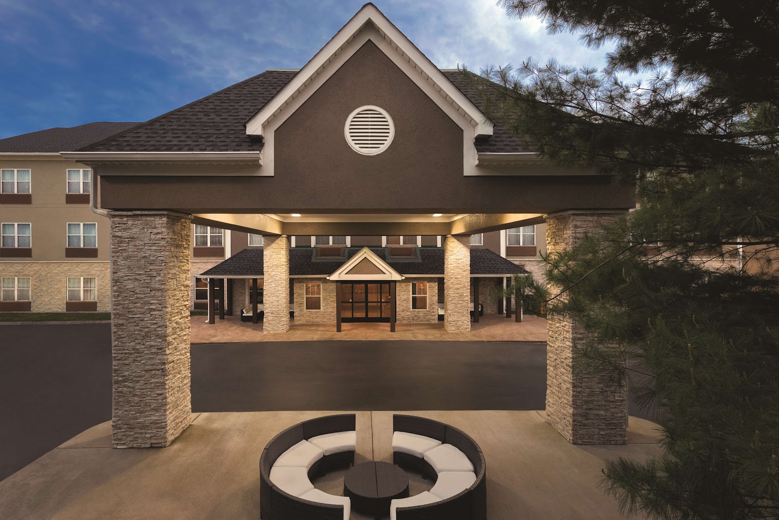 Country Inn & Suites by Radisson, Nashville Airport East, TN in Nashville