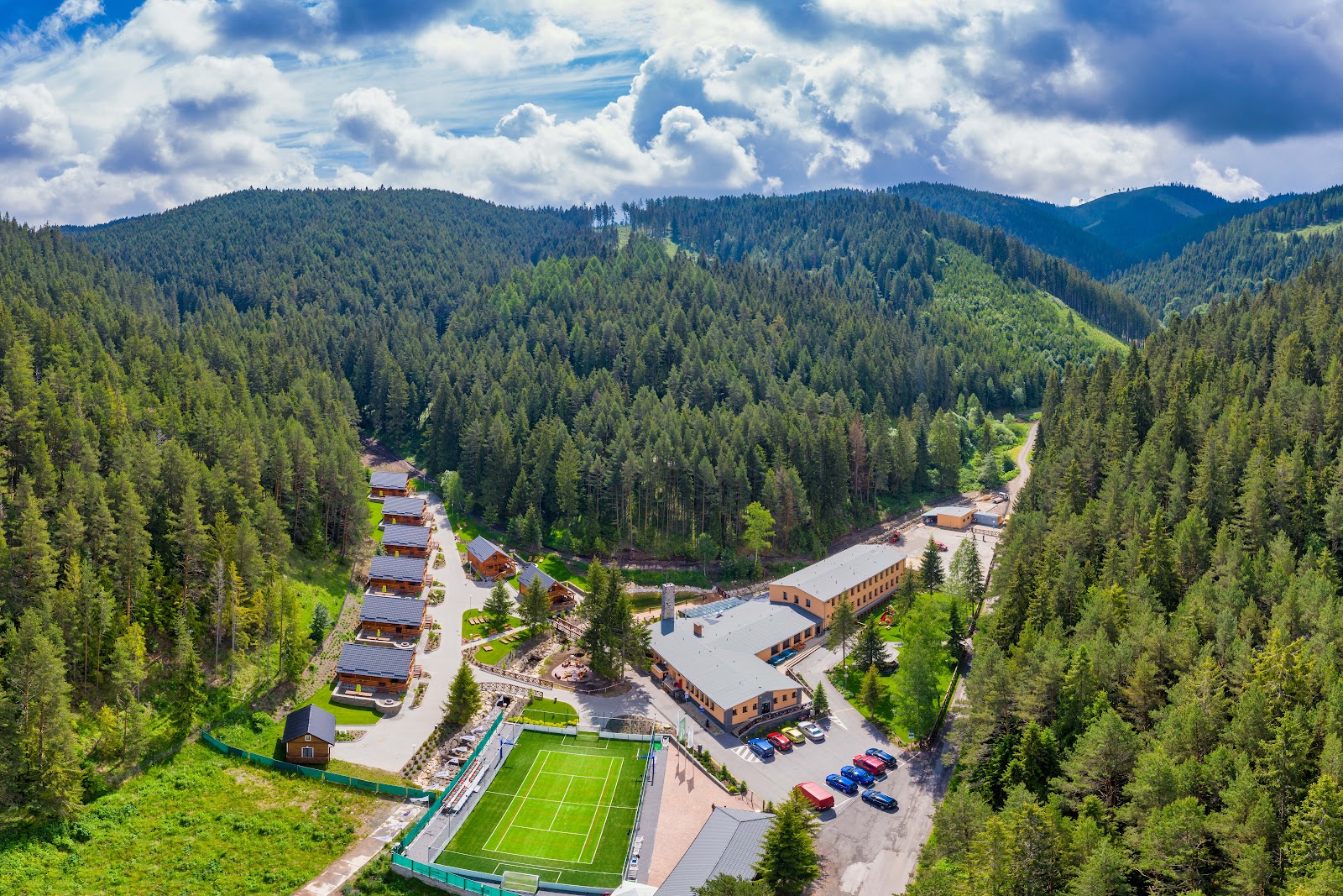 Lopušná dolina Resort in Lučivná