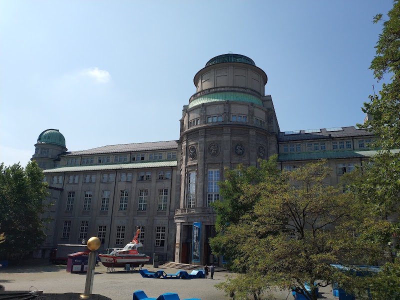 Photo 2 at Deutsches Museum in München