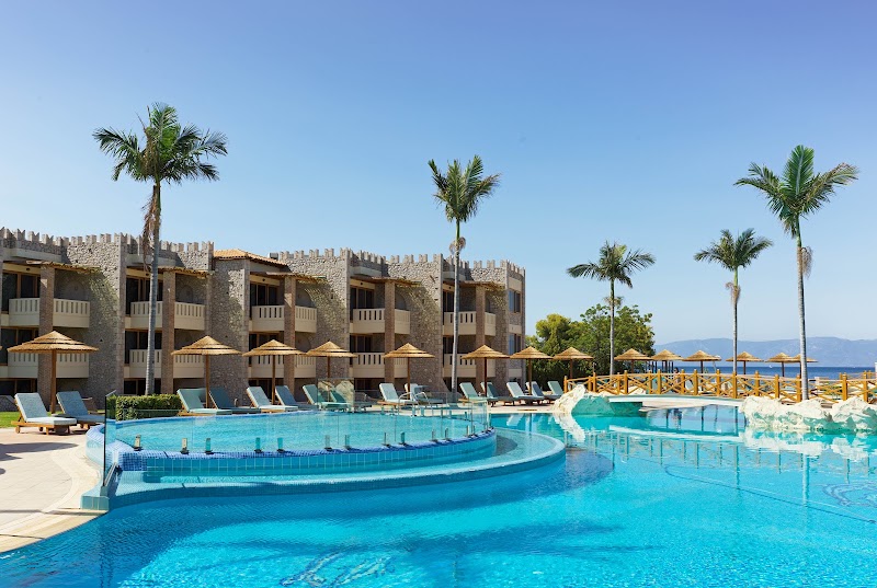 Photo 4 at SEAFOS Luxury Resort & Spa in Kantia