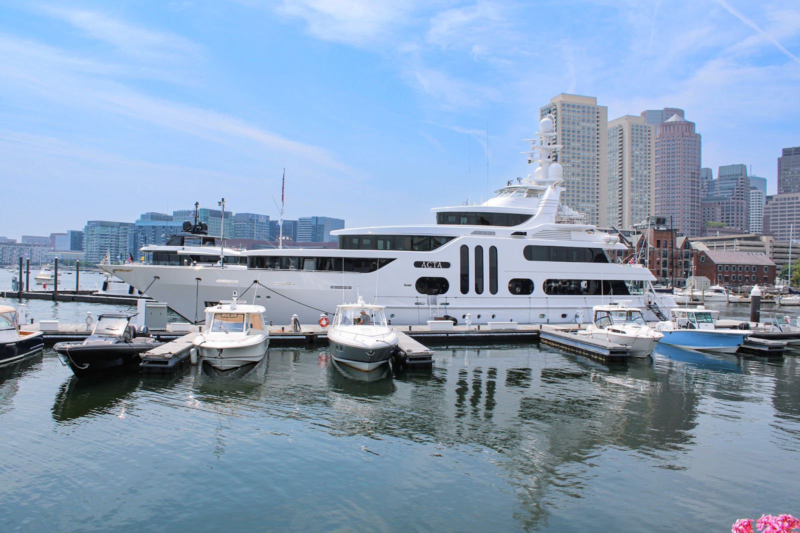Boston Yacht Haven Inn & Marina in Boston