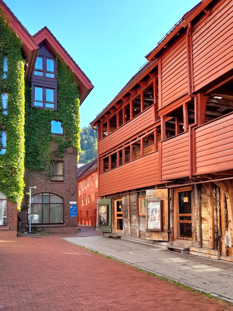 Photo 2 at Hansakvarteret Bryggen in Bergen