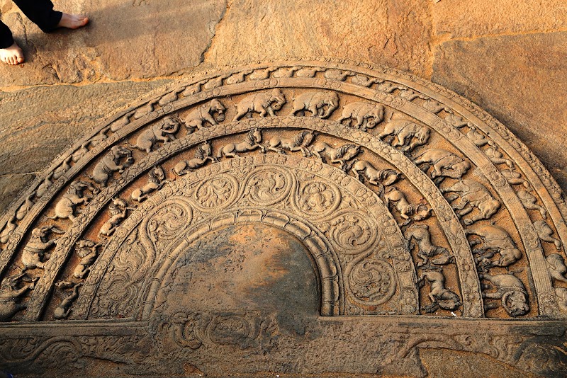 Photo 3 at Vatadage in Polonnaruwa