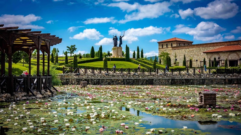 Исторически парк - Historical Park in Neofit Rilski