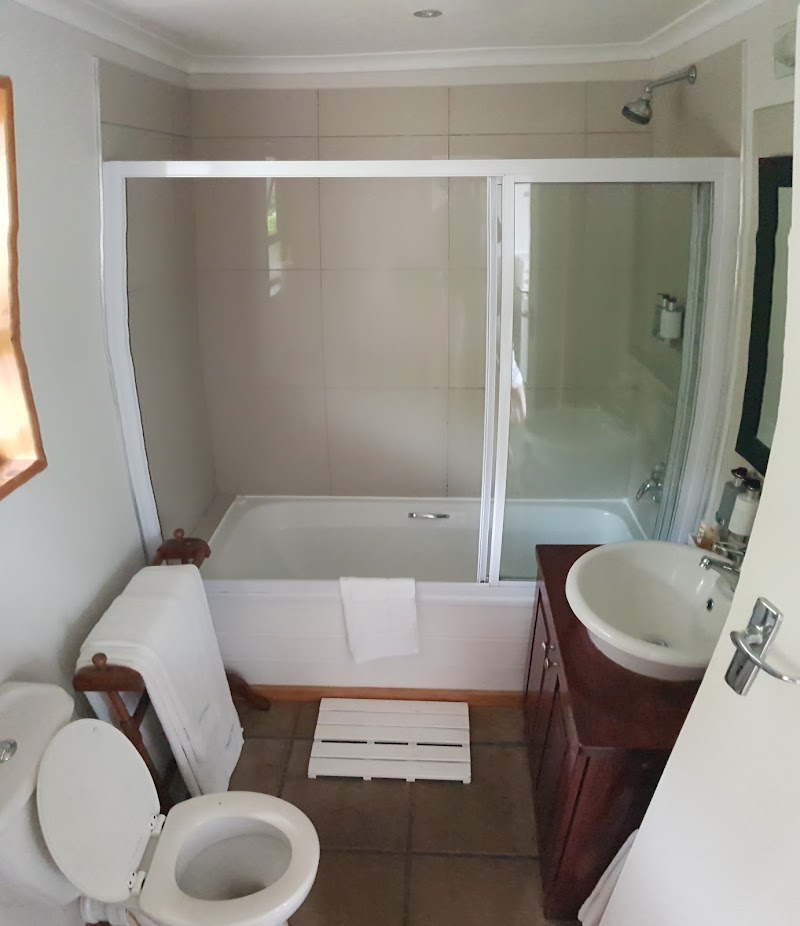 Photo 3 at Crawfords Beach Lodge in KuGompo City