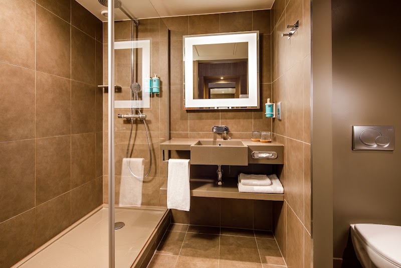 Photo 2 at Novotel London Bridge in London