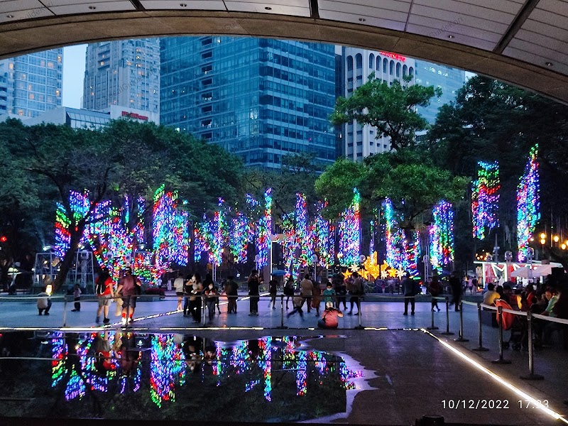 Photo 3 at Ayala Triangle Gardens in Makati City