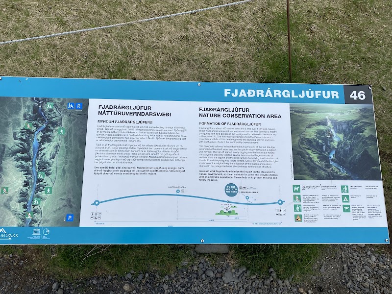 Photo 4 at Fjaðrárgljúfur in 