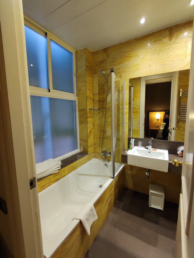 Photo 2 at Hotel Nouvel in Barcelona
