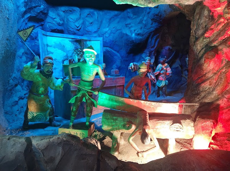 Photo 2 at Hell's Museum in Singapore