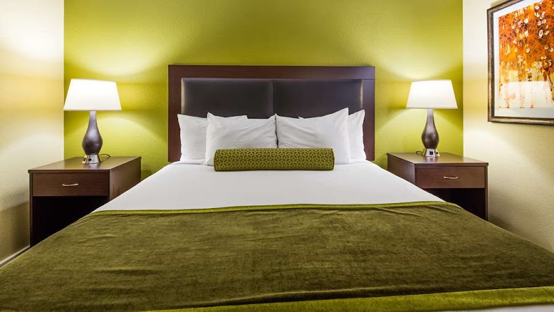 Photo 5 at Best Western Plus Casino Royale–Center Strip in Las Vegas