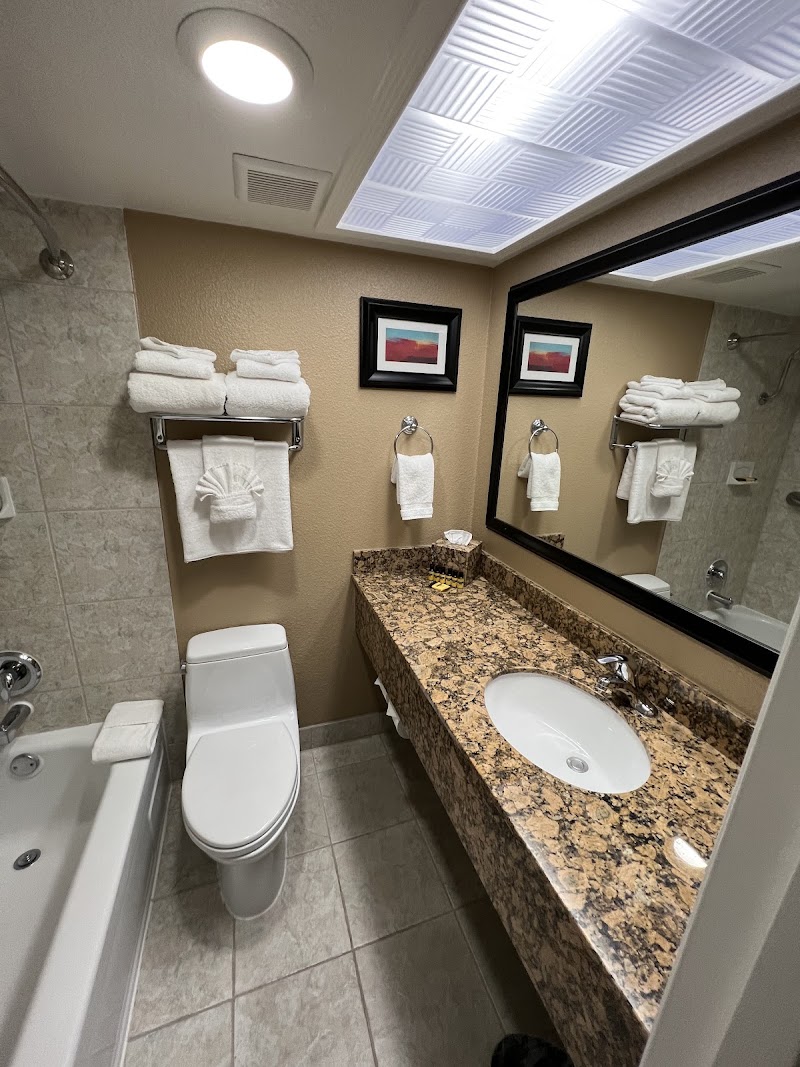 Photo 3 at Best Western Plus Casino Royale–Center Strip in Las Vegas