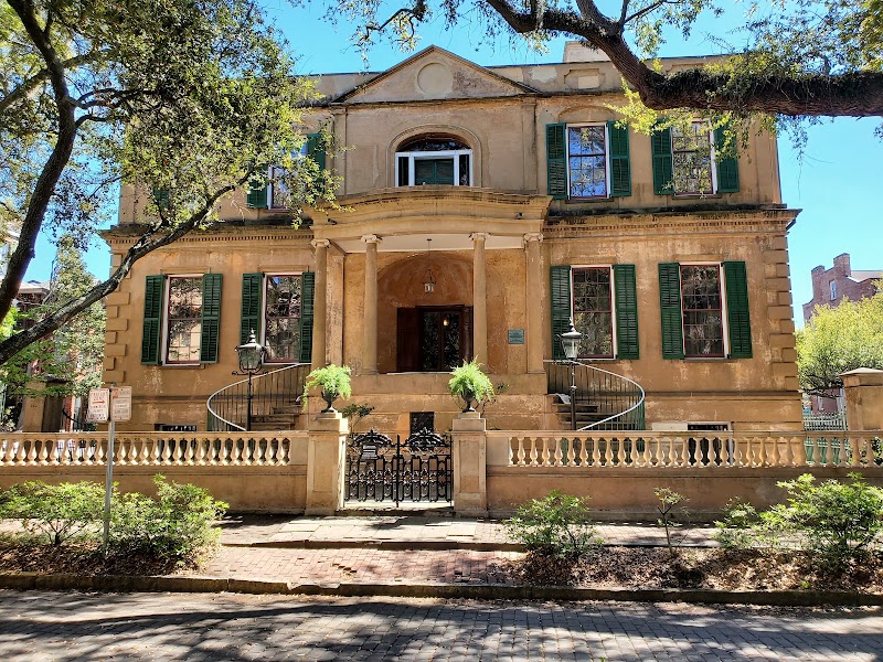 Owens-Thomas House & Slave Quarters in Savannah