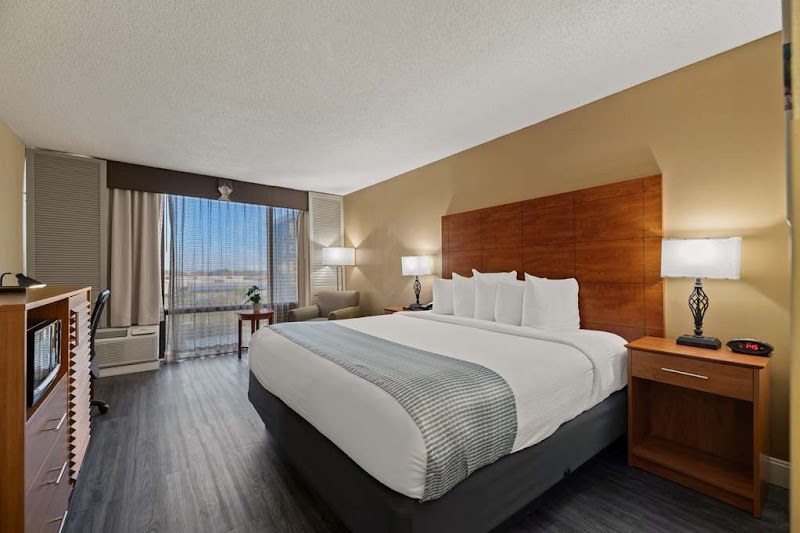 Photo 1 at Best Western Orlando Gateway Hotel in Orlando
