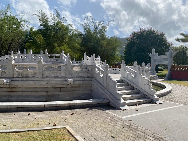 Photo 4 at Hope Botanical Gardens in Kingston