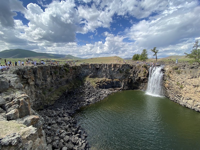 Orkhon Waterfall in Burgaasatayn Hiid