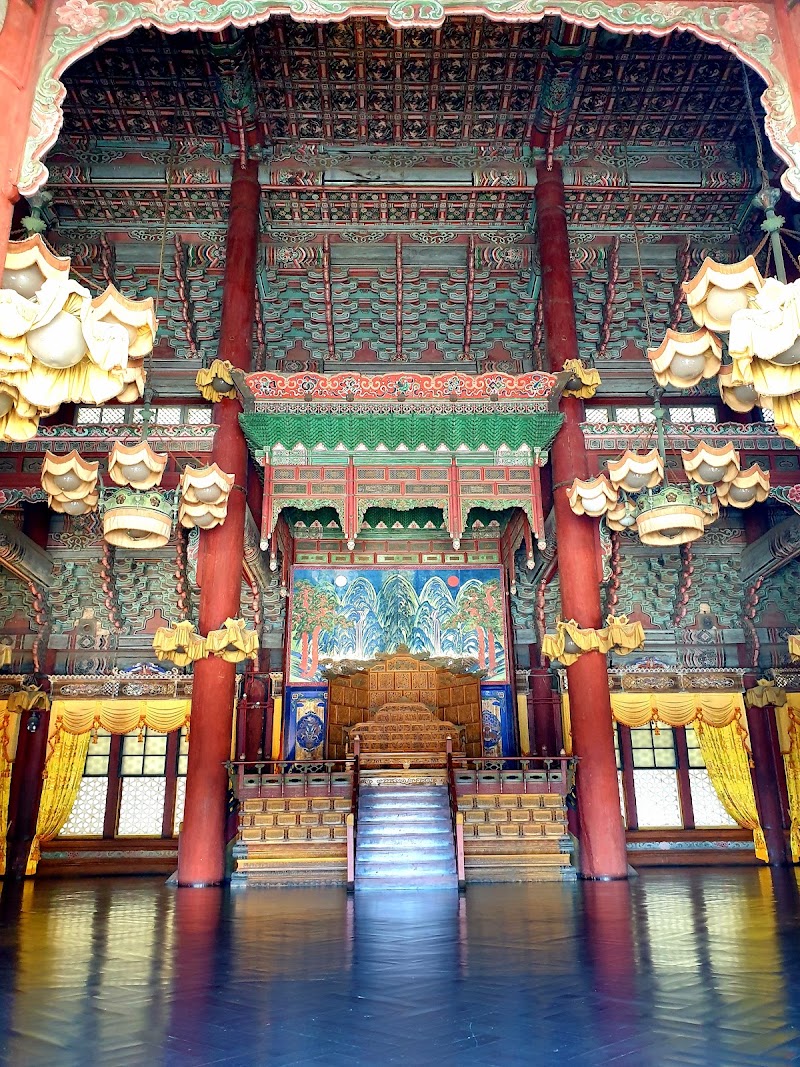 Photo 4 at Changdeokgung in Yulgok-ro