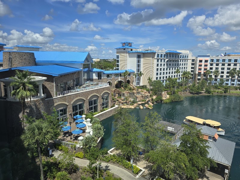 Loews Sapphire Falls Resort at Universal Orlando in Orlando