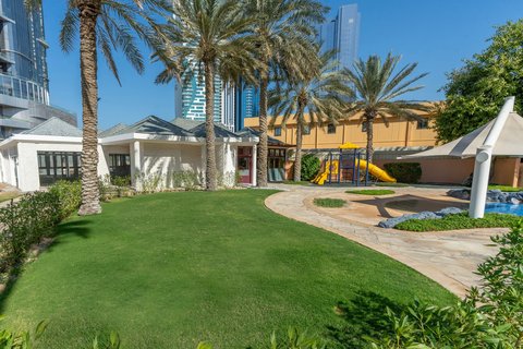 Sheraton Abu Dhabi Hotel & Resort in Abu Dhabi