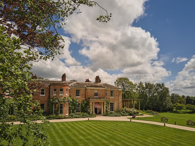The Retreat Hotel, Elcot Park in Elcot