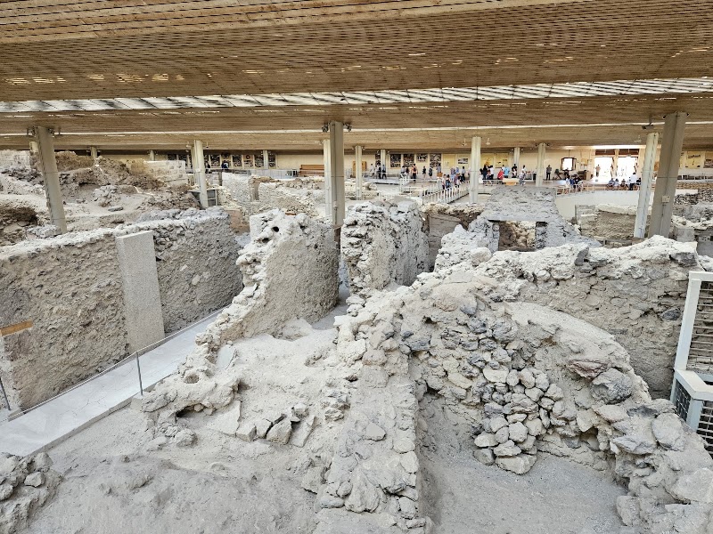 Photo 2 at Akrotiri in Fira