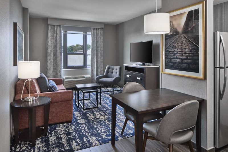Photo 4 at Homewood Suites by Hilton Savannah Historic District/Riverfront in Savannah