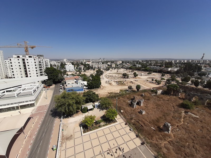 Photo 3 at White Tower in Ramla
