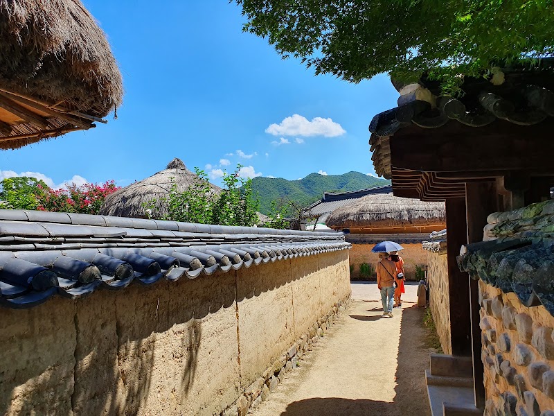 Photo 4 at Andong Hahoe Folk Village in Andong