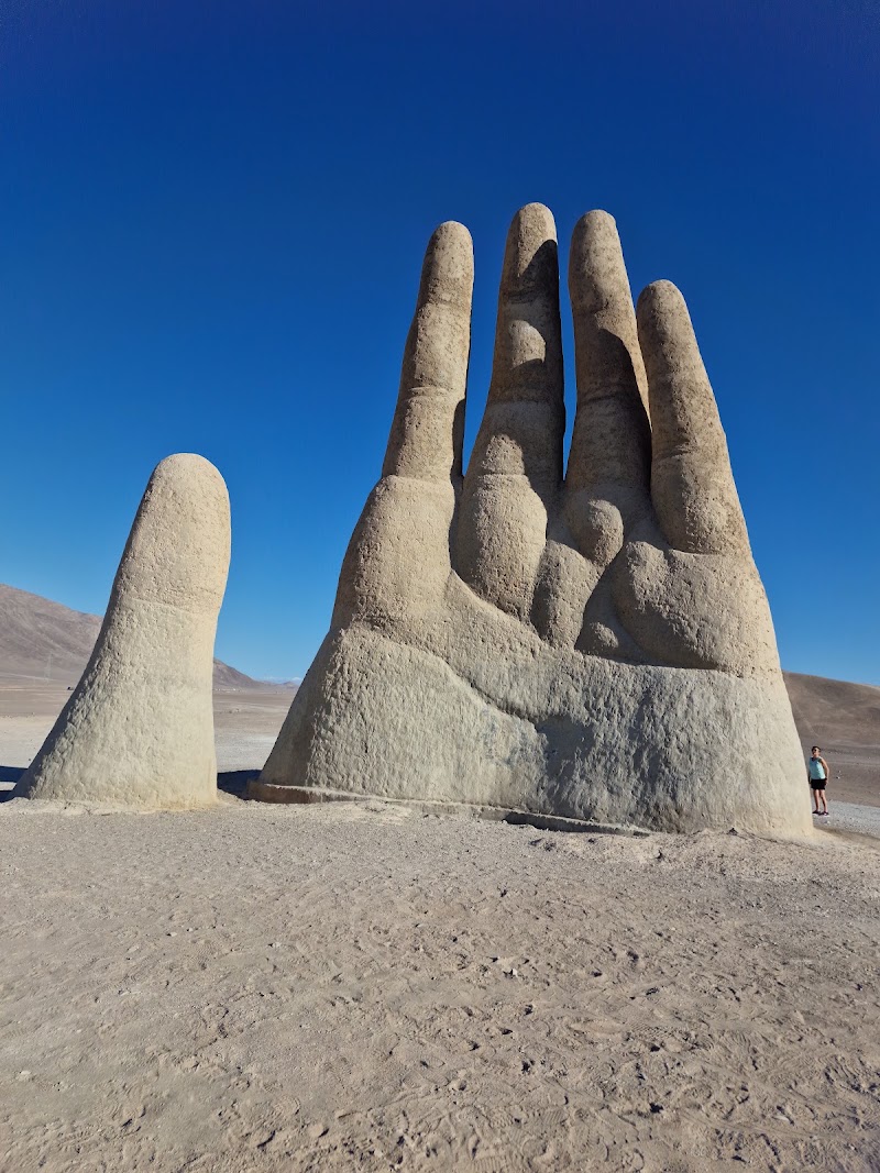 Hand of the Desert in Antofagasta