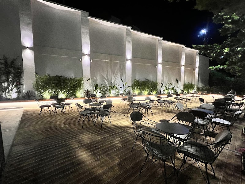 Andor Luxury Hotel & Duplex in Durrës