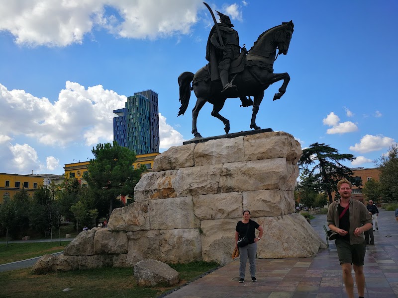 Photo 5 at Friendship Monument in Tiranë