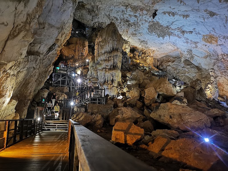 Photo 6 at Paradise Cave in Phong Nha