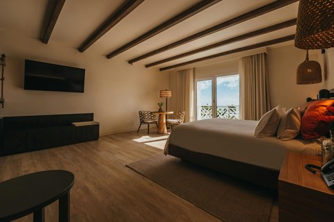 Photo 6 at Renaissance Wind Creek Aruba Resort in Oranjestad