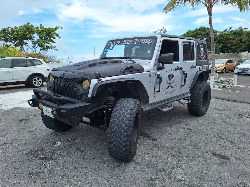 Pirate Jeep Tours in Nassau