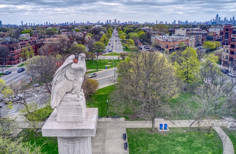 Photo 5 at Illinois Centennial Monument in Chicago