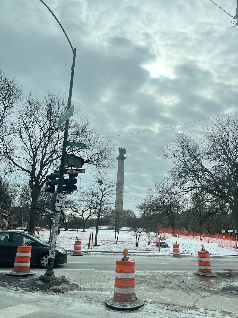 Photo 6 at Illinois Centennial Monument in Chicago