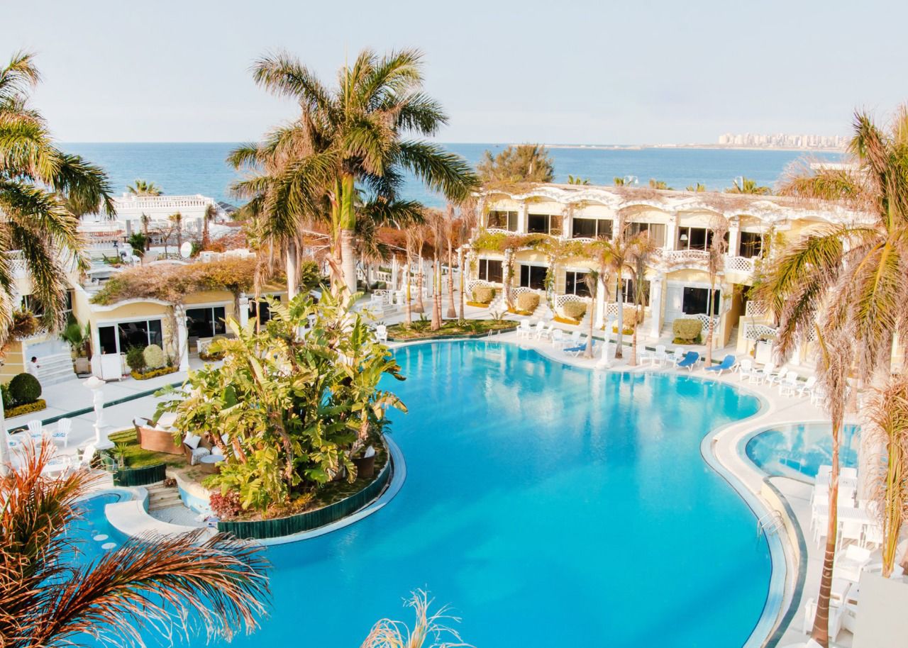 Paradise Inn Beach Resort Maamoura in Al Mandarah Bahri