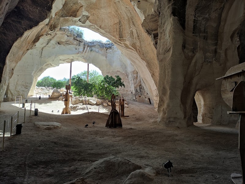 Photo 6 at Maresha in 