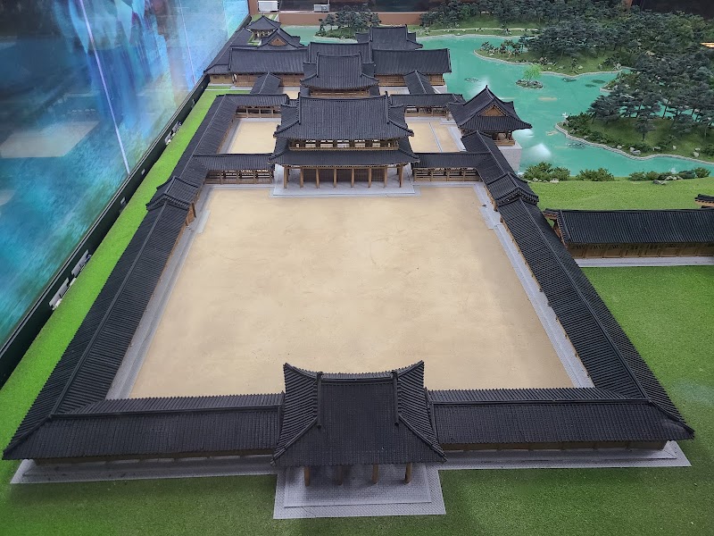 Photo 4 at Donggung Palace & Wolji Pond in Gyeongju