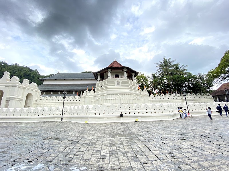 Photo 2 at Sri Dalada Maligawa in Kandy