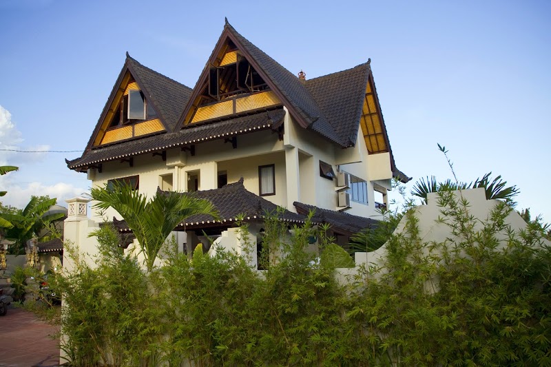 Istana Balian Restaurant & Ocean View Accommodation in Tabanan