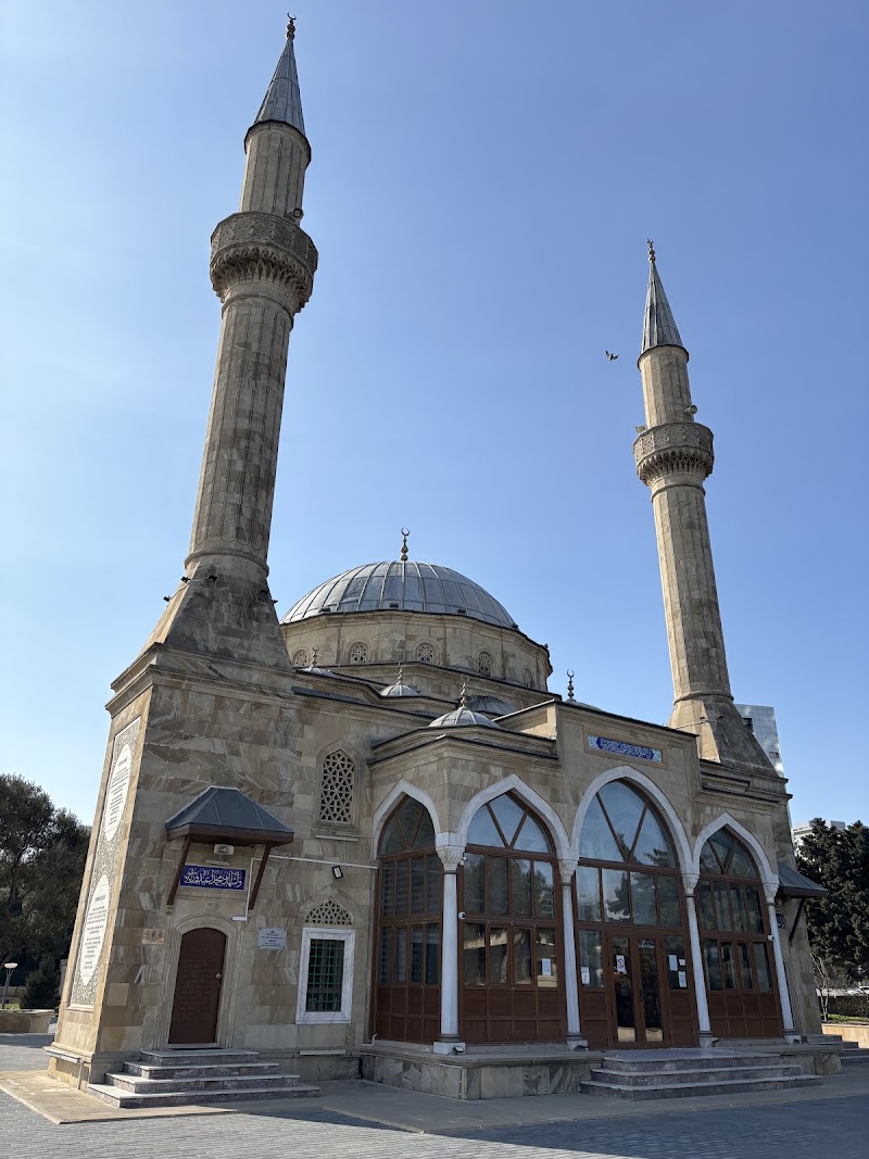 Photo 5 at Martyrs' Lane in Bakı