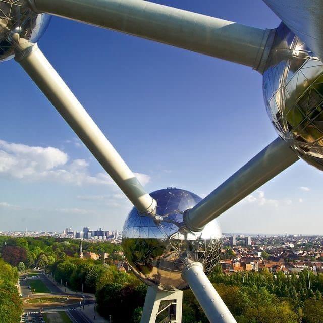 Photo 2 at Atomium in Bruxelles