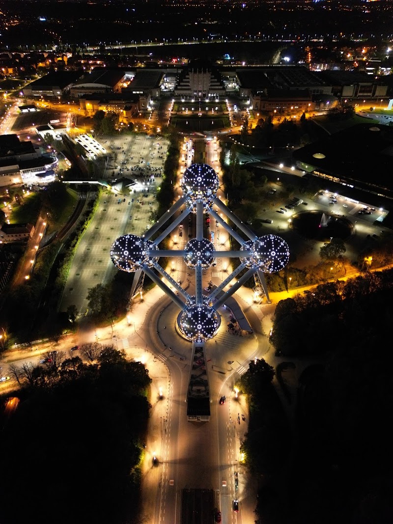 Photo 3 at Atomium in Bruxelles