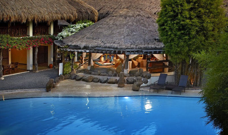 Bluewater Maribago Beach Resort in Lapu-Lapu