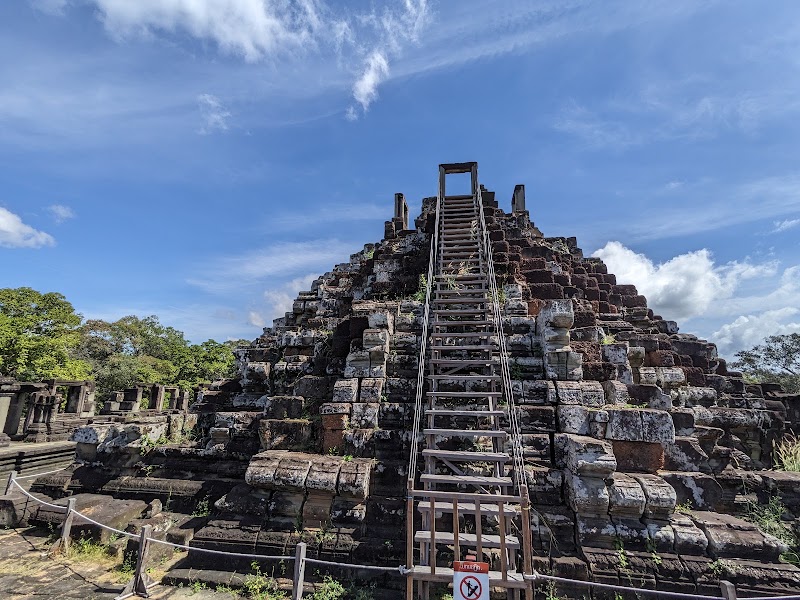 Photo 2 at Baphuon Temple in Krong Siem Reap