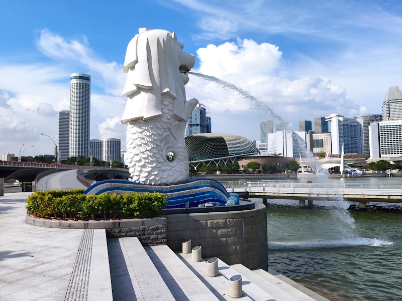 Photo 2 at Merlion Park in Singapore