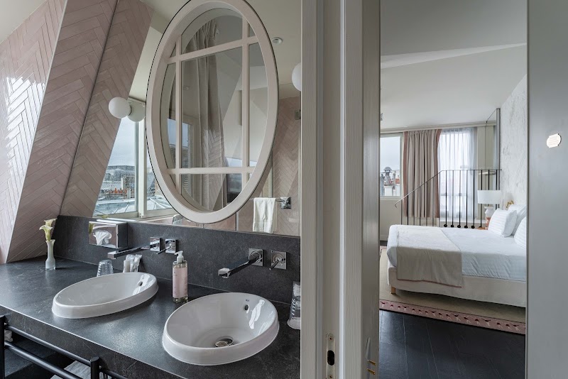 Photo 3 at Hôtel Astra Opéra - Astotel in Paris